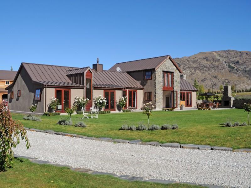 Three Thirty B & B Куийнстаун Екстериор снимка